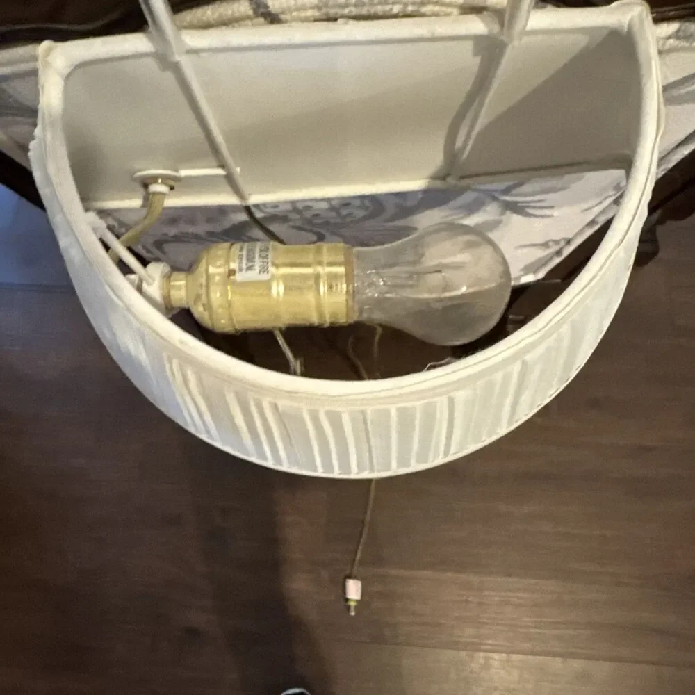 Vintage Headboard Lamp In Excellent Condition